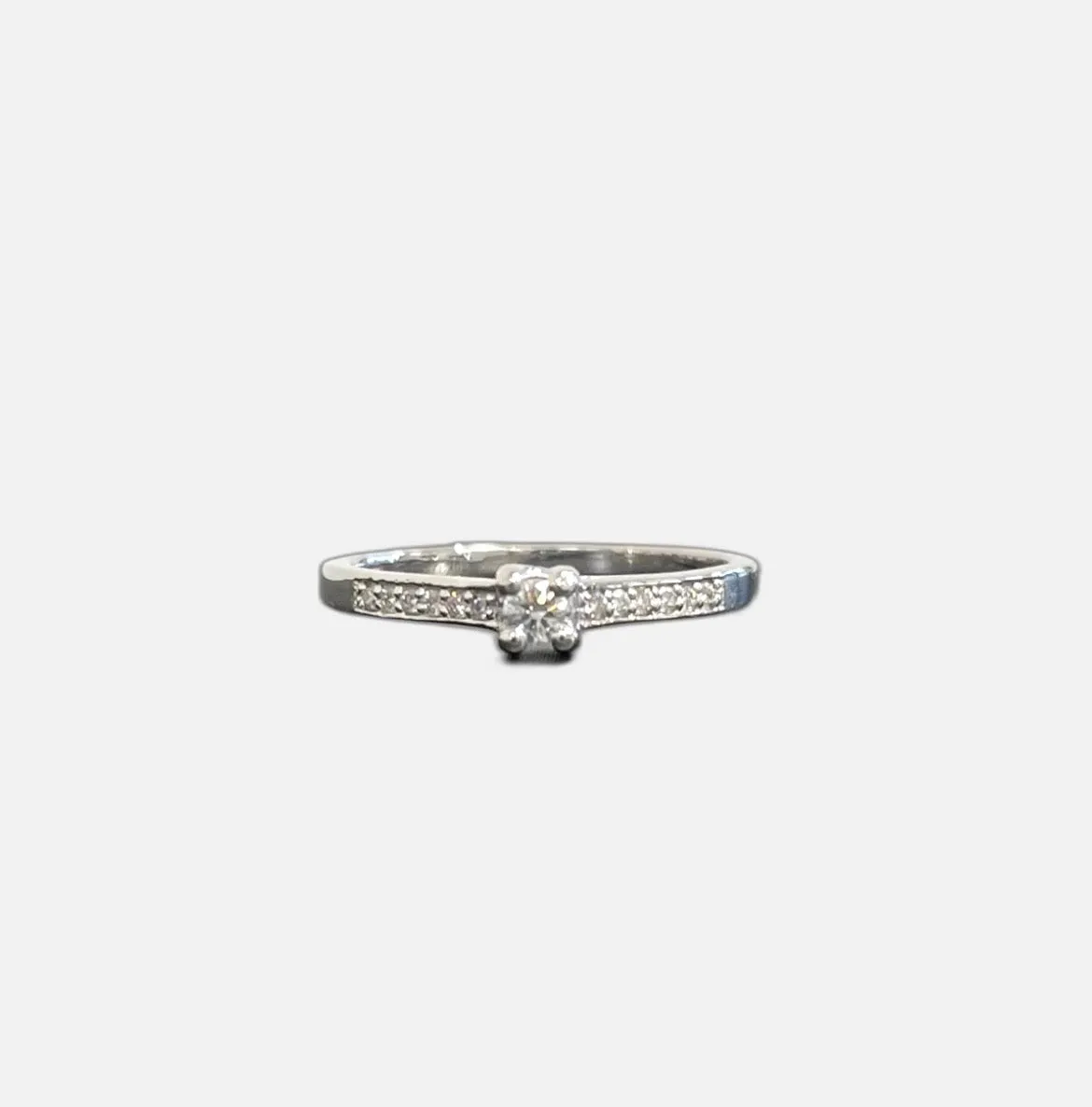 10k White Gold Diamond Promise Ring