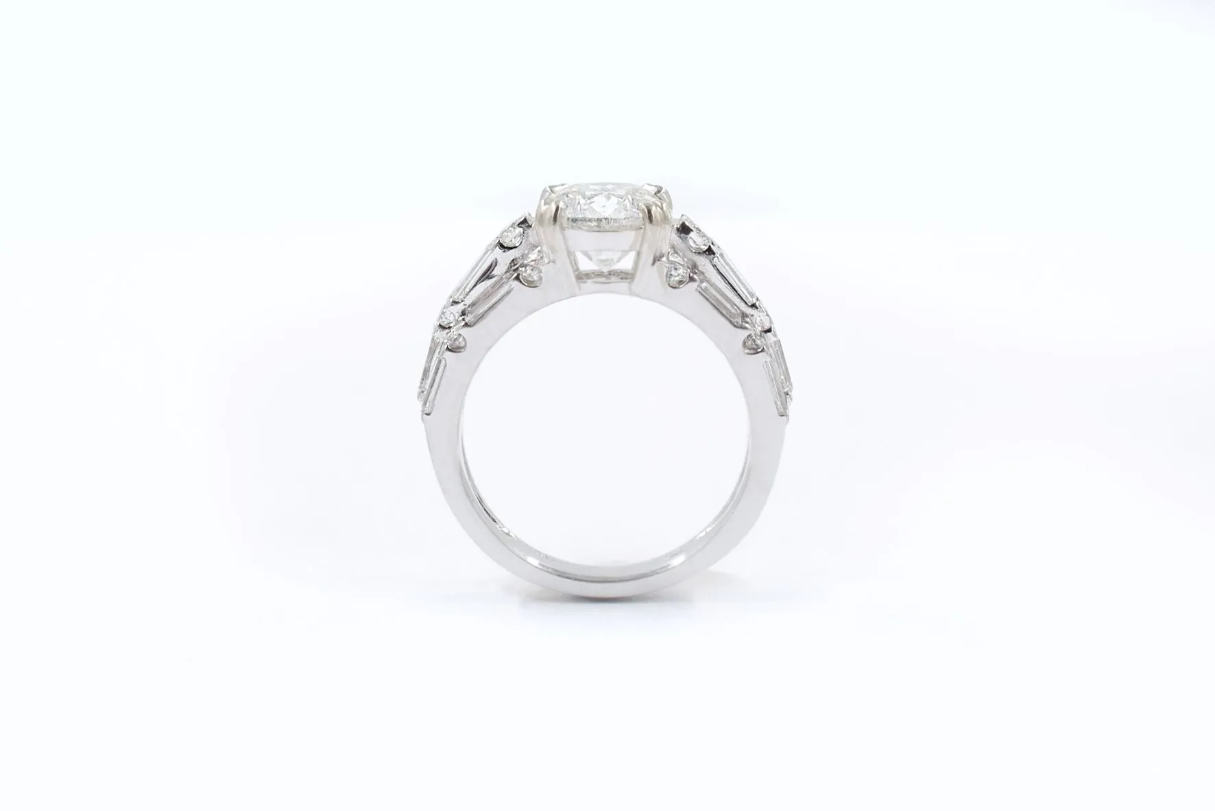 2.04 ct Round Brilliant Cut GSI Diamond Ring