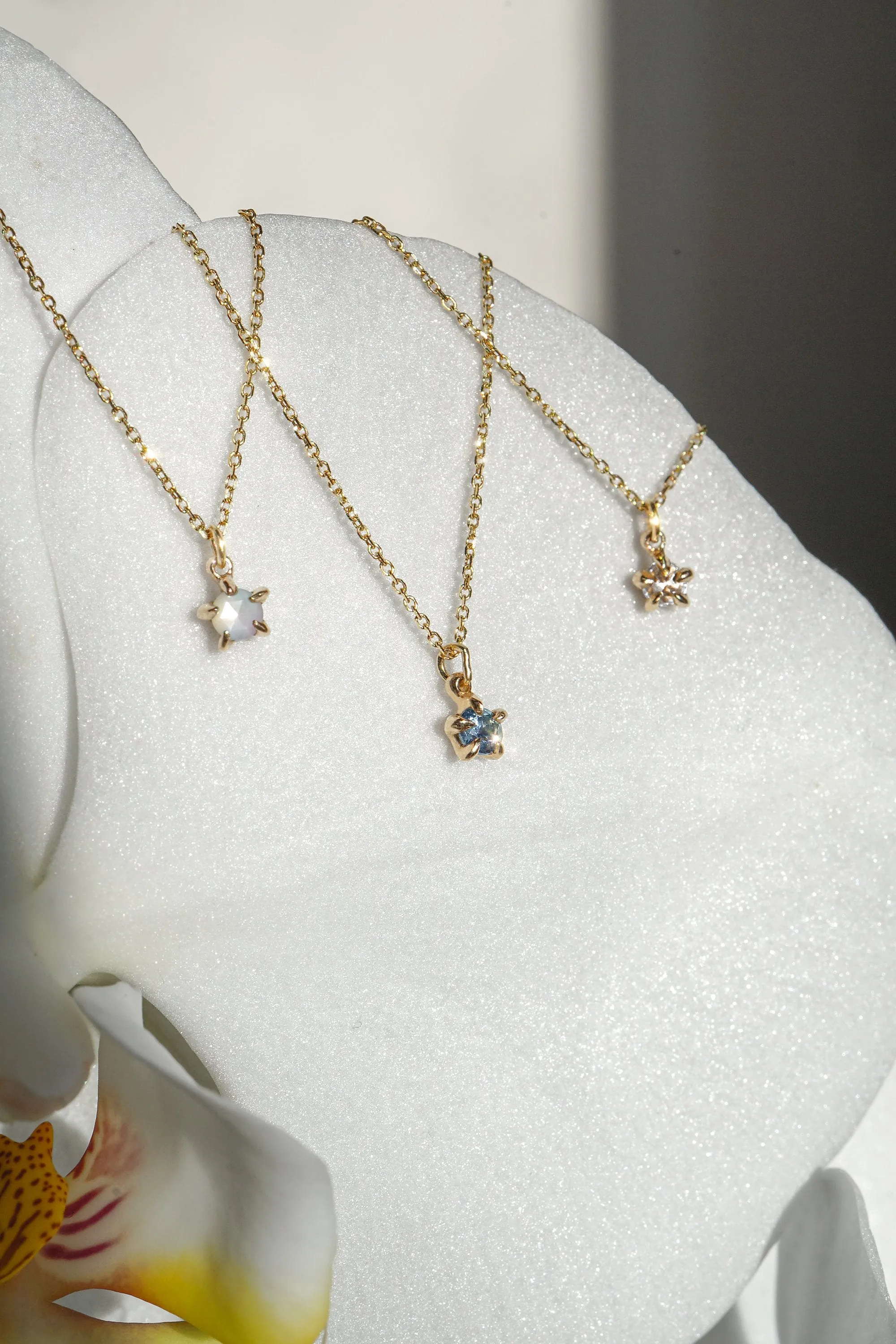 Brilliant Diamond Moondew Necklace