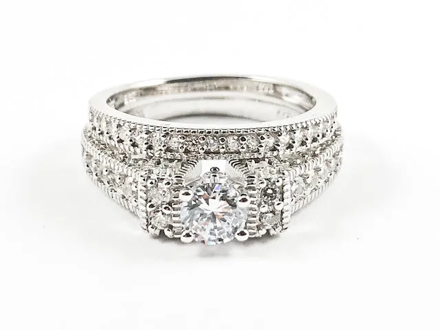 Classic Beautiful 2 Piece Set Textured CZ Setting Center Round Crown Setting Silver Ring