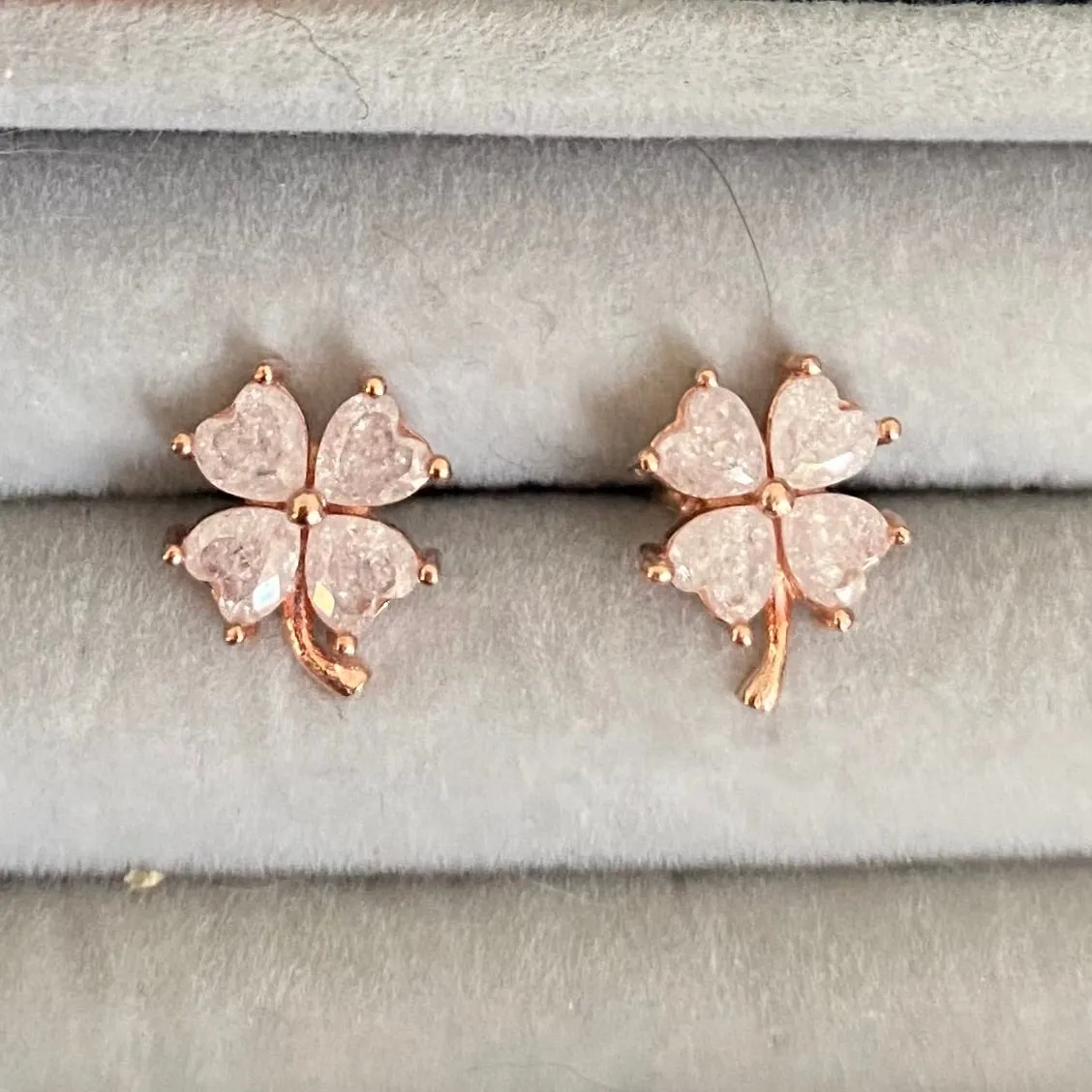 Clover Earring with colourful stones