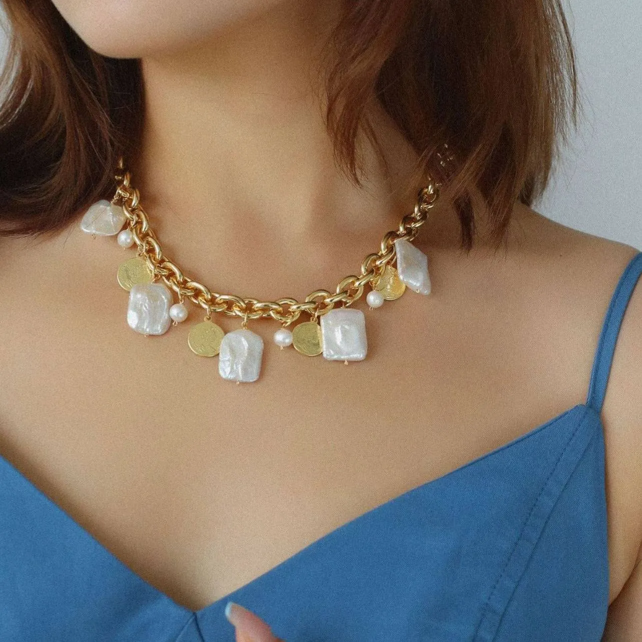 Coin Petal Baroque Pearls Necklace