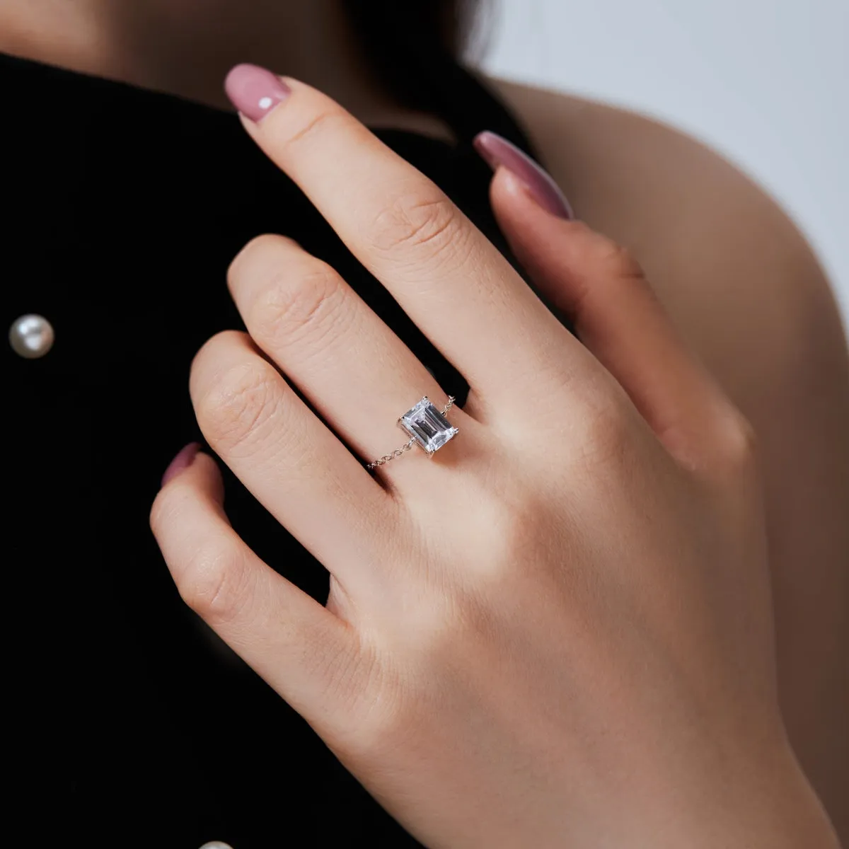 Dainty Emerald Cut Sparkle Adjustable Chain Ring