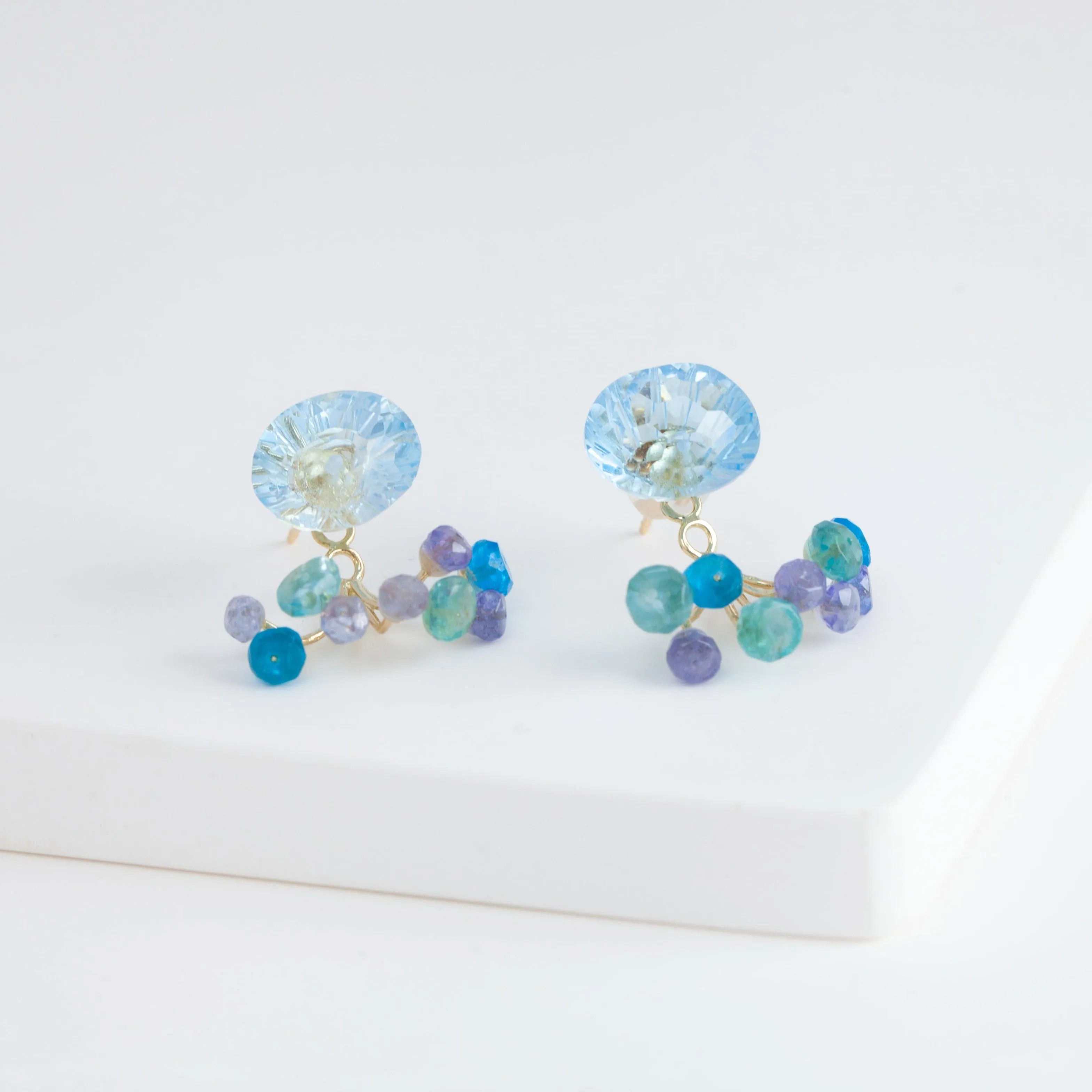 Fairy blue topaz and pearl earrings [limited edition]