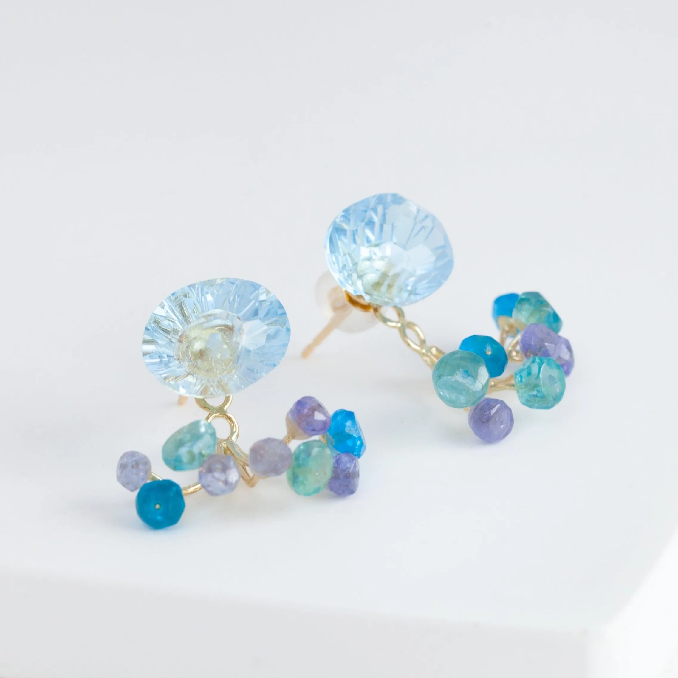 Fairy blue topaz and pearl earrings [limited edition]