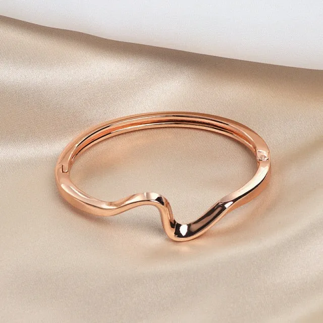 Geometric Irregular Ripple Cuff Bangle Bracelet for Women in Rose Gold Color