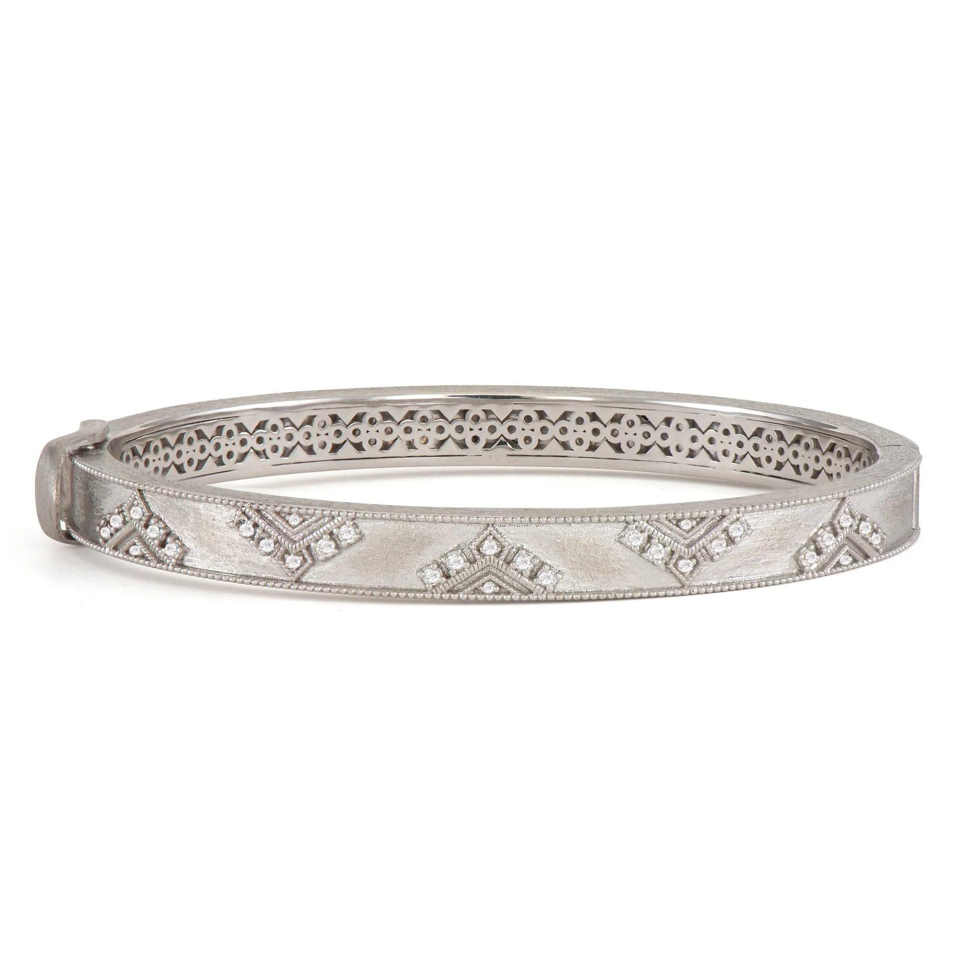 Lisse Empress Bangle