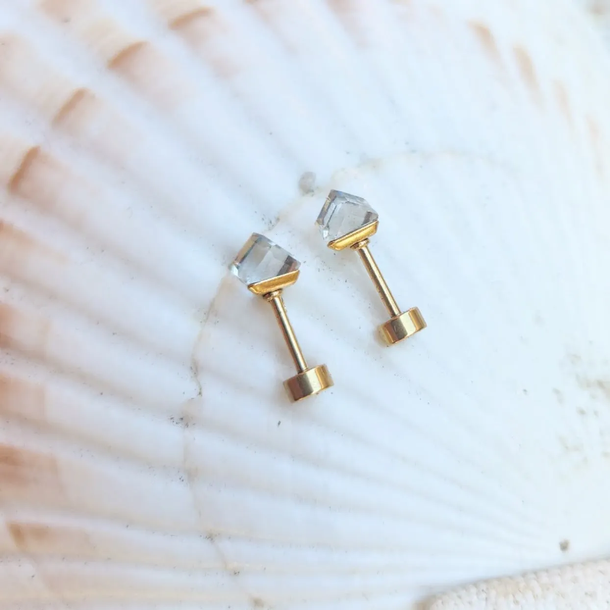 MYSTIC ZIRCONIA  -  18K GOLD WATERPROOF PIERCING STUD EARRINGS