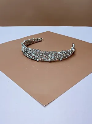 NATALI-PEARLS Bridal Headpiece