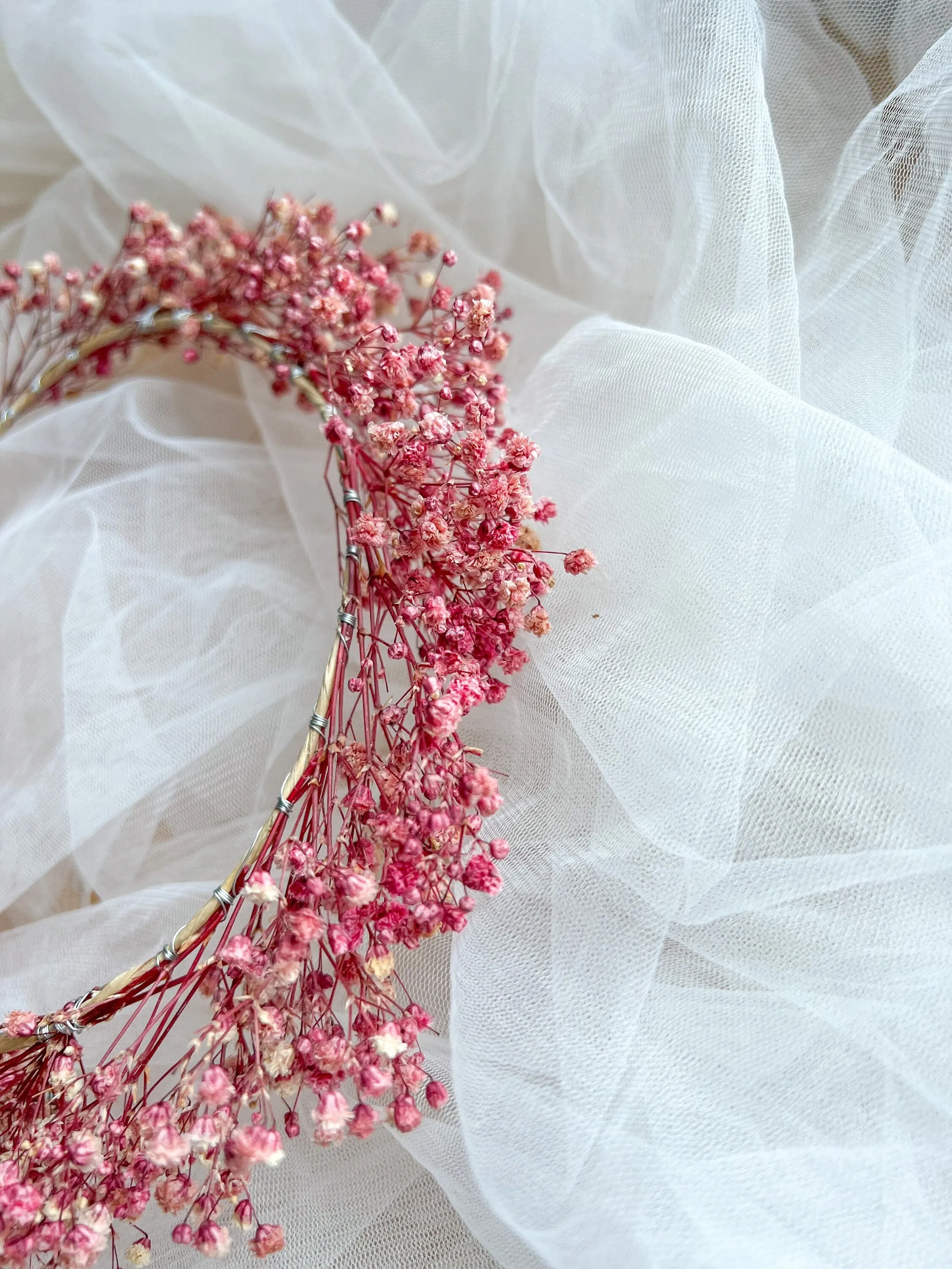 Pink Babys Breath Flower Crown, Preserved Real Gypsophila Flower Girl Hair Accessories, Romantic Wedding Floral Hair Piece UK