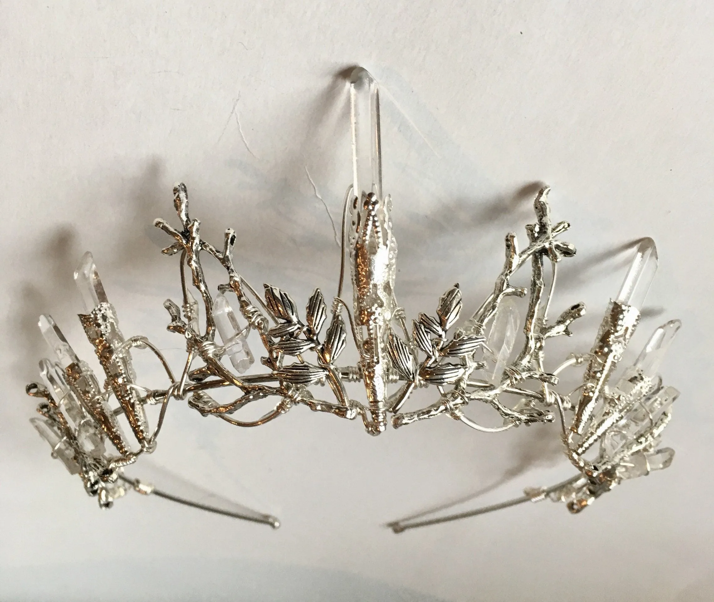 The INDIE PURE Crystal Crown